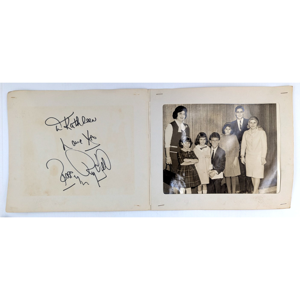 Sciolla's Supper Club Philadelphia PA Bobby Rydell Signed Folder Personalized